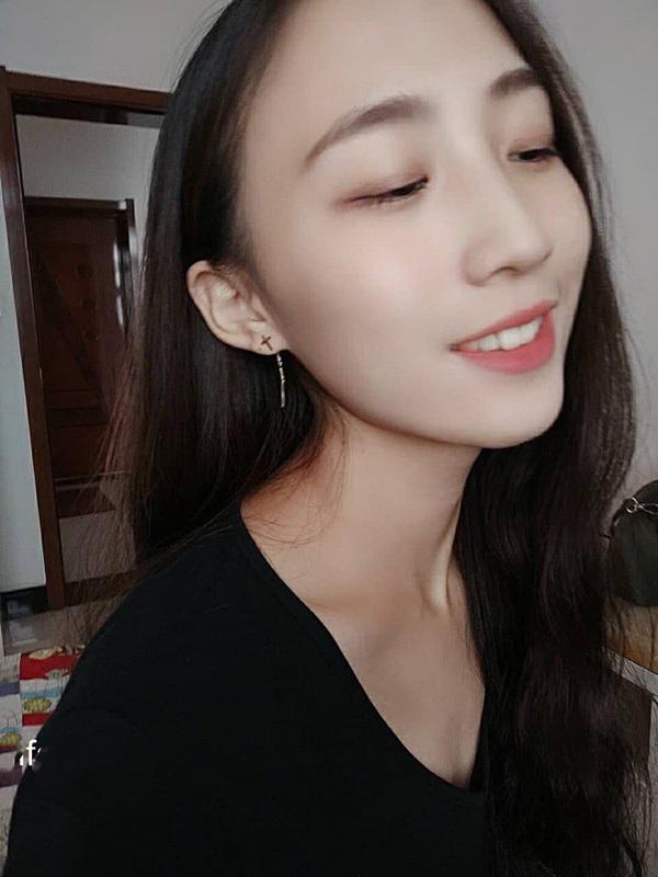 ♈ 瑜伽老师林依婷清纯女神沦为骚母狗 [31V 552MB] [百度盘]-【丽人丝语】