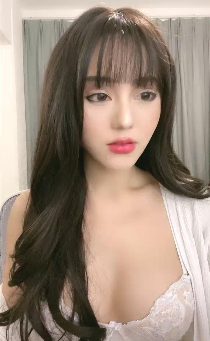 ♈ 女神降临~爆乳细腰~罕见啪啪 [8V 4.21GB][百度盘]-【唯美小筑】